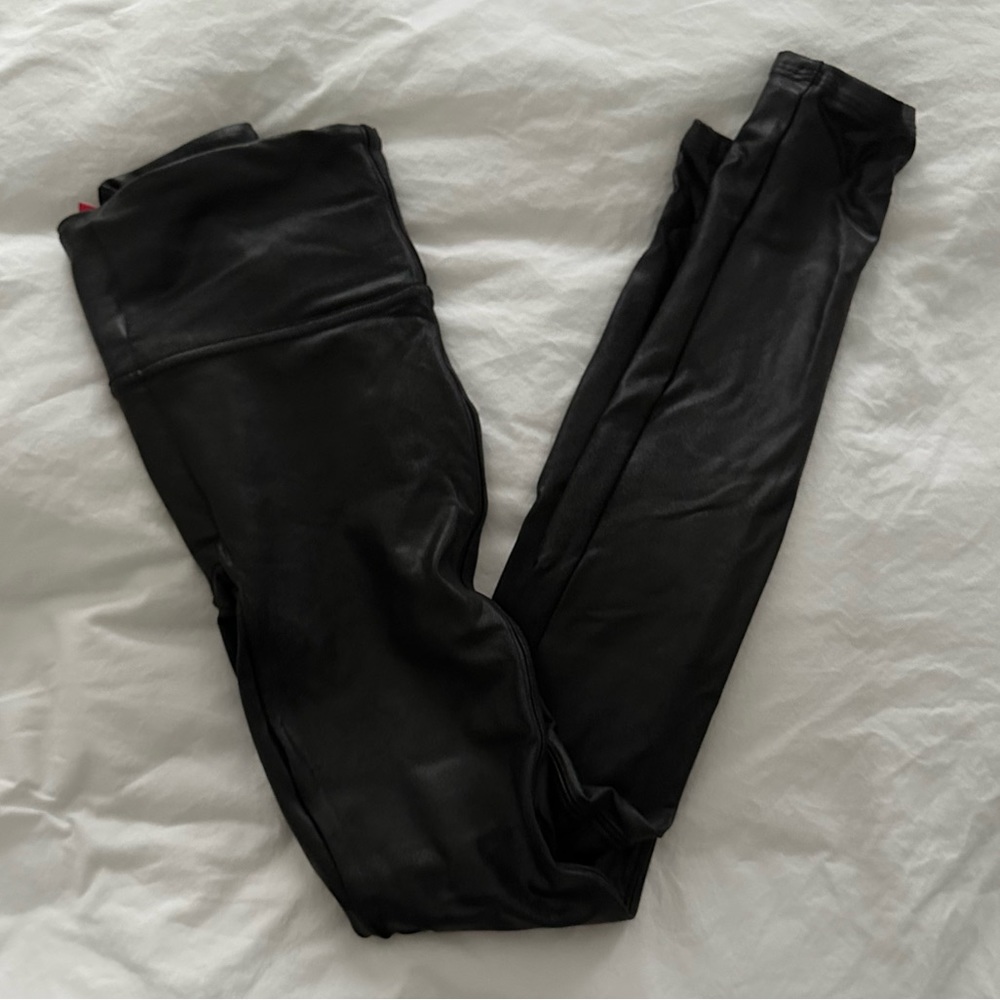 Spanx faux leather legging